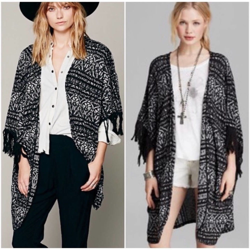 Free People open front cocoon kimono duster, fringed sleeve det Oversized XS
